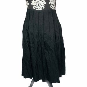 CAbi Skirt Black Pleated Pockets Mid Length Zip Up